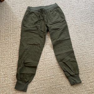 NWOT Gap Army Green Joggers